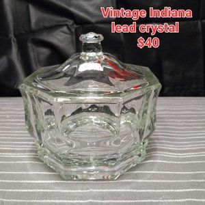 VINTAGE INDIANA LEAD CRYSTAL COVERED DISH